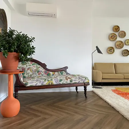 Elegant Overlooking Historic Διαμέρισμα *